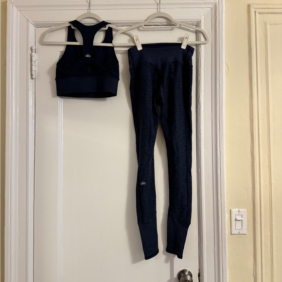 Navy Blue women’s Alo Alosoft set LIKE NEW sz XS - Picture 7 of 14